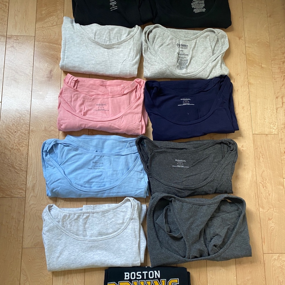 Pregnancy tops